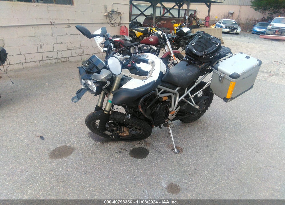 2011 TRIUMPH TIGER 800 VIN: SMTE06BF1BJ494958
