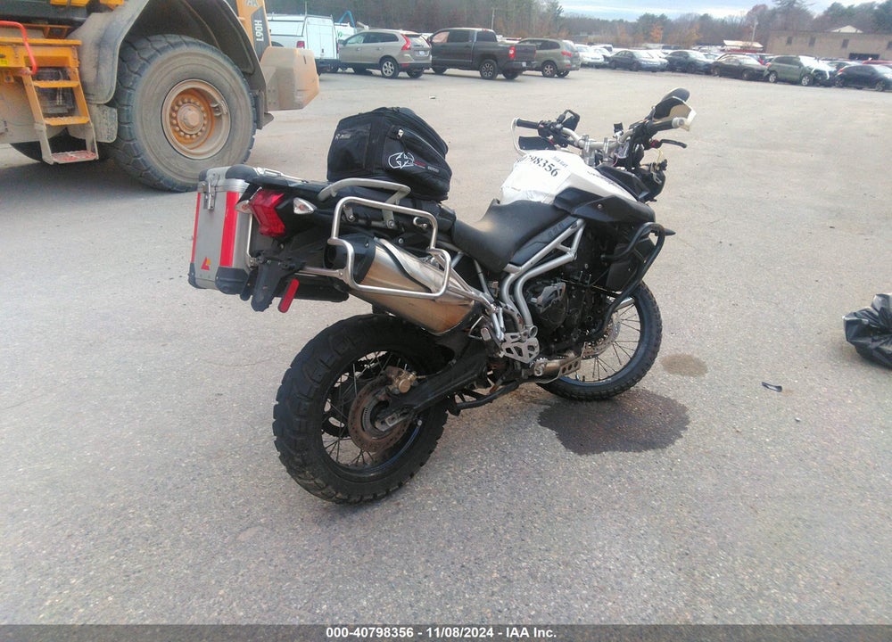 2011 TRIUMPH TIGER 800 VIN: SMTE06BF1BJ494958