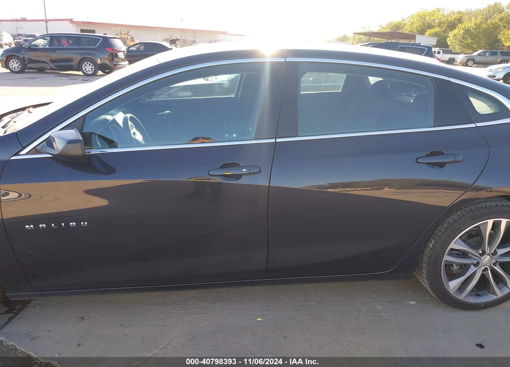 2022 CHEVROLET MALIBU FWD LT VIN: 1G1ZD5ST6NF185281