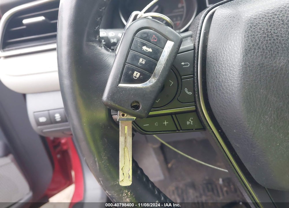 2022 TOYOTA CAMRY SE VIN: 4T1G11AK0NU031844