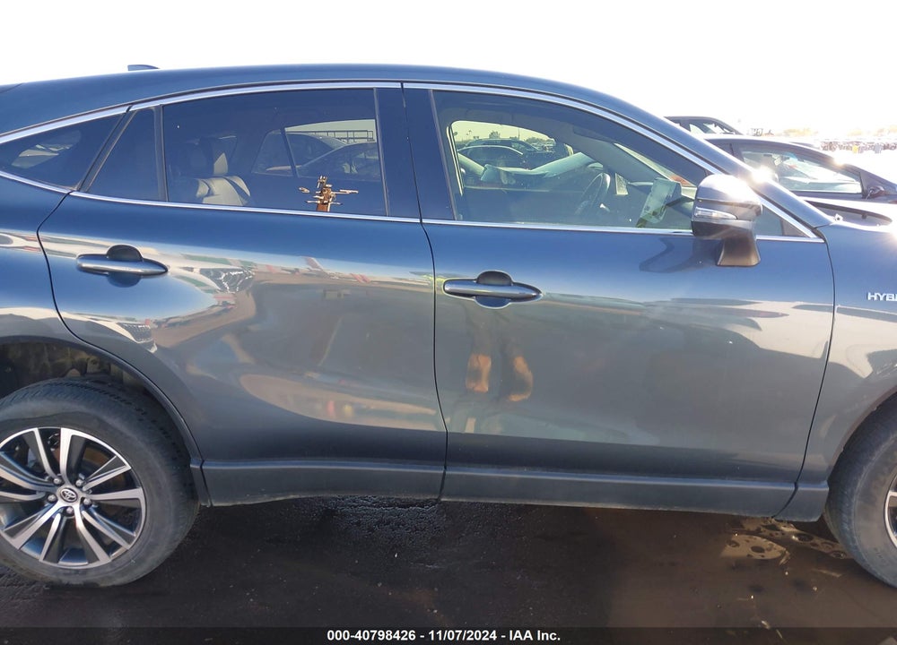 2021 TOYOTA VENZA LE VIN: JTEAAAAH7MJ012394