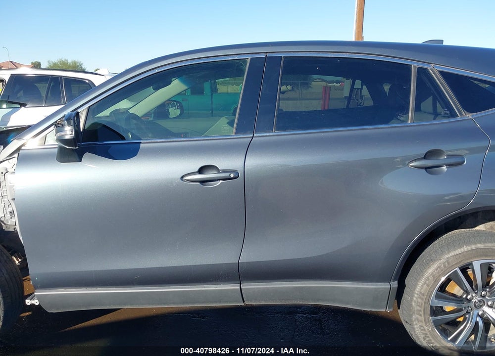 2021 TOYOTA VENZA LE VIN: JTEAAAAH7MJ012394
