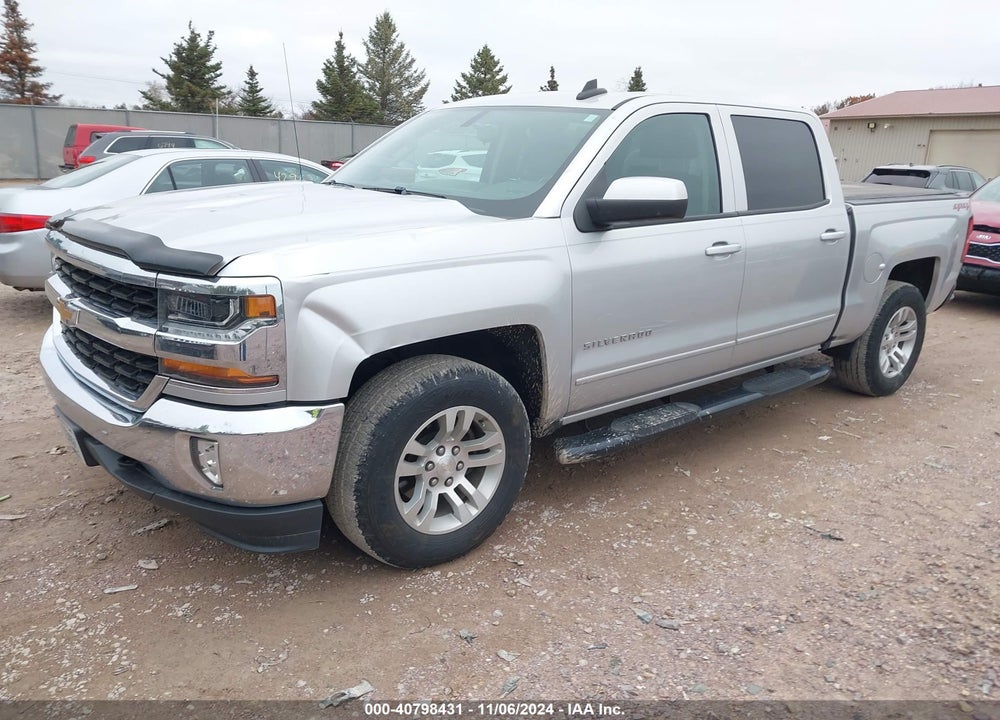 2018 CHEVROLET SILVERADO 1500 1LT VIN: 3GCUKREC2JG645135