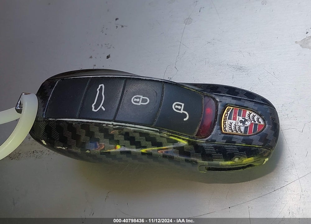 2011 PORSCHE PANAMERA 4 VIN: WP0AA2A71BL013575