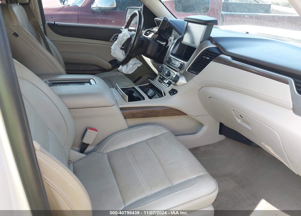 2018 GMC YUKON DENALI VIN: 1GKS2CKJ7JR305538