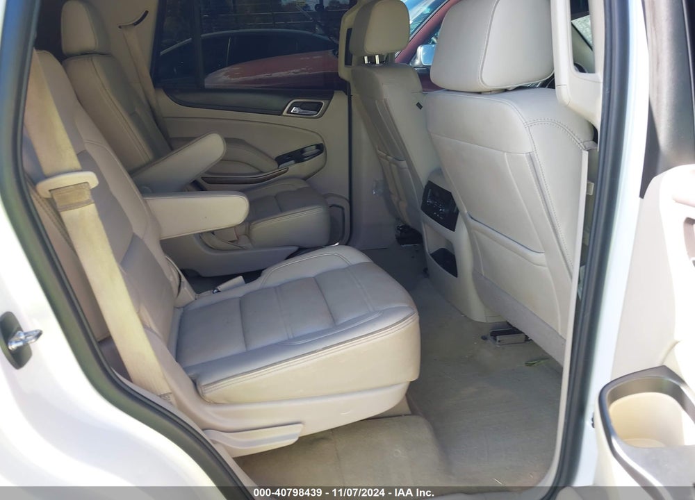 2018 GMC YUKON DENALI VIN: 1GKS2CKJ7JR305538
