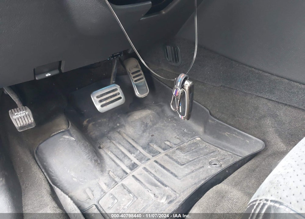 2015 FORD TAURUS VIN: 1FAHP2KT4FG121797