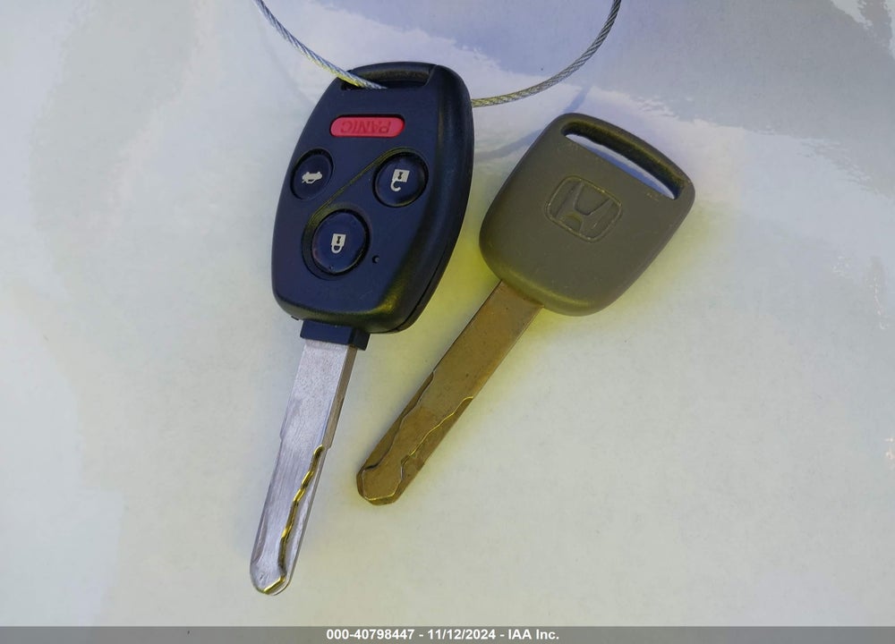 2008 HONDA ACCORD 2.4 EX-L VIN: JHMCP268X8C040807