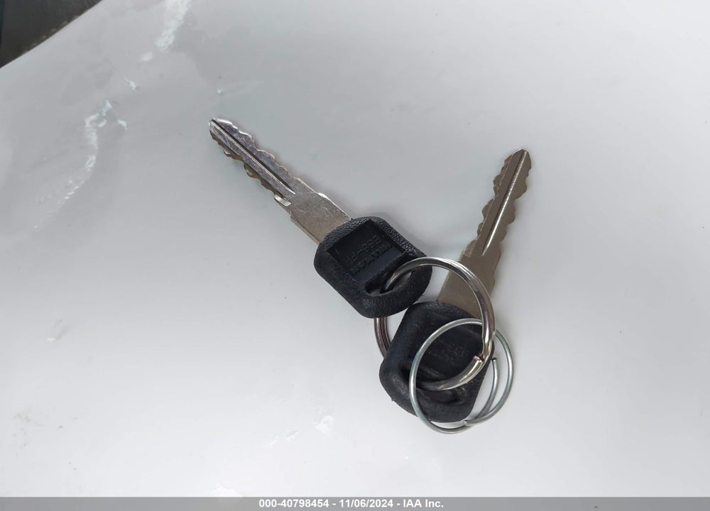 2000 GMC SAVANA SPECIAL VIN: 1GDHG31R1Y1157020