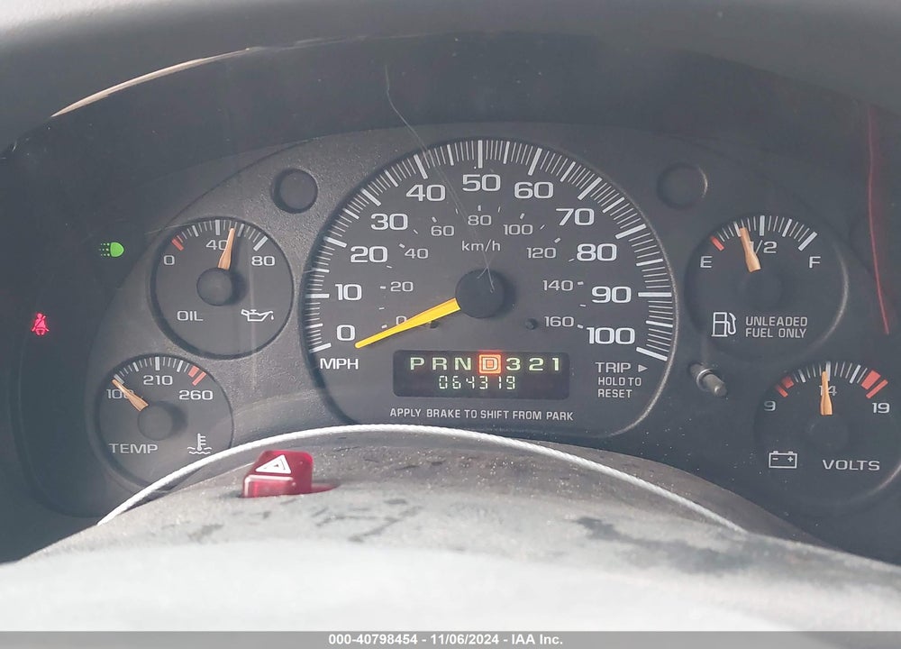 2000 GMC SAVANA SPECIAL VIN: 1GDHG31R1Y1157020