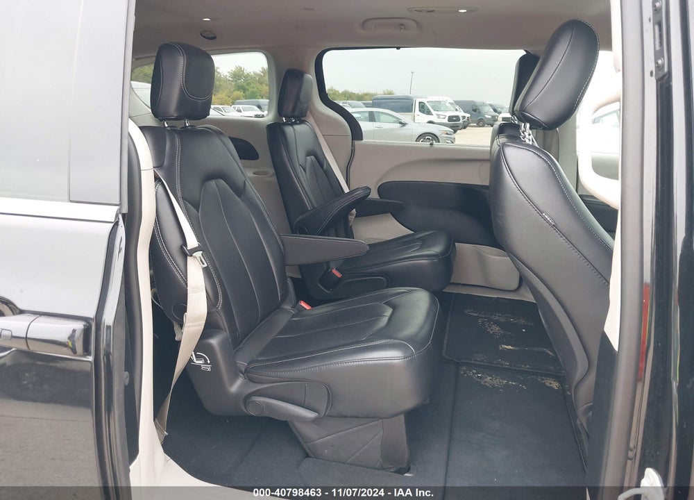 2023 CHRYSLER PACIFICA TOURING L VIN: 2C4RC1BG6PR627395