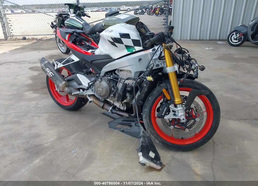 2024 APRILIA RS 660 EXTREMA VIN: ZD4KSUR05RS000028