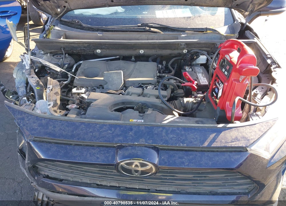2019 TOYOTA RAV4 XLE VIN: 2T3W1RFV7KC017389