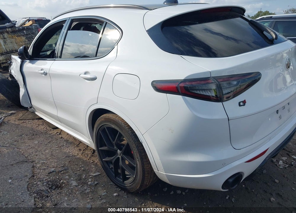 2021 ALFA ROMEO STELVIO TI SPORT AWD VIN: ZASPAKBN1M7D18830