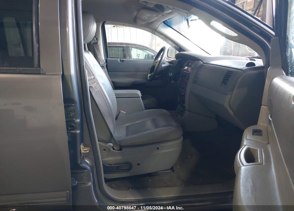 2004 DODGE DURANGO SLT VIN: 1D4HD48N24F138157