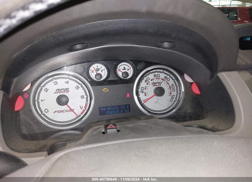 2010 FORD FOCUS SE VIN: 1FAHP3FN9AW101206