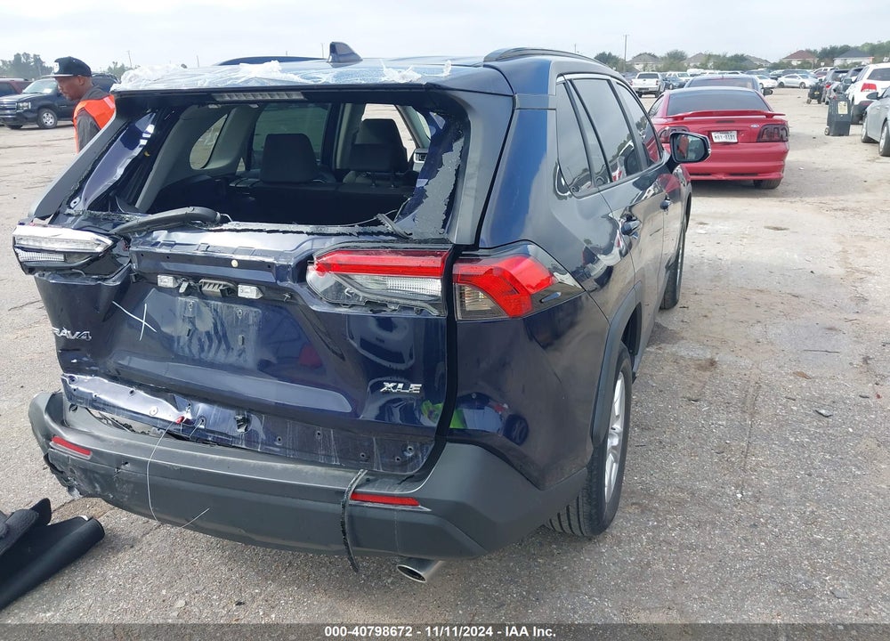 2021 TOYOTA RAV4 VIN: 2T3W1RFV1MW183103