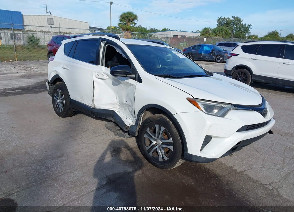 2018 TOYOTA RAV4 LE VIN: JTMZFREVXJJ179139