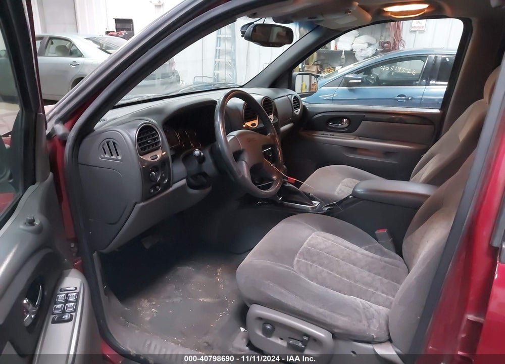 2004 GMC ENVOY XL SLE VIN: 1GKET16SX46233757