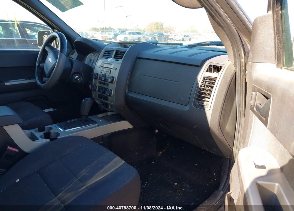 2011 FORD ESCAPE XLT VIN: 1FMCU9DG2BKC51909