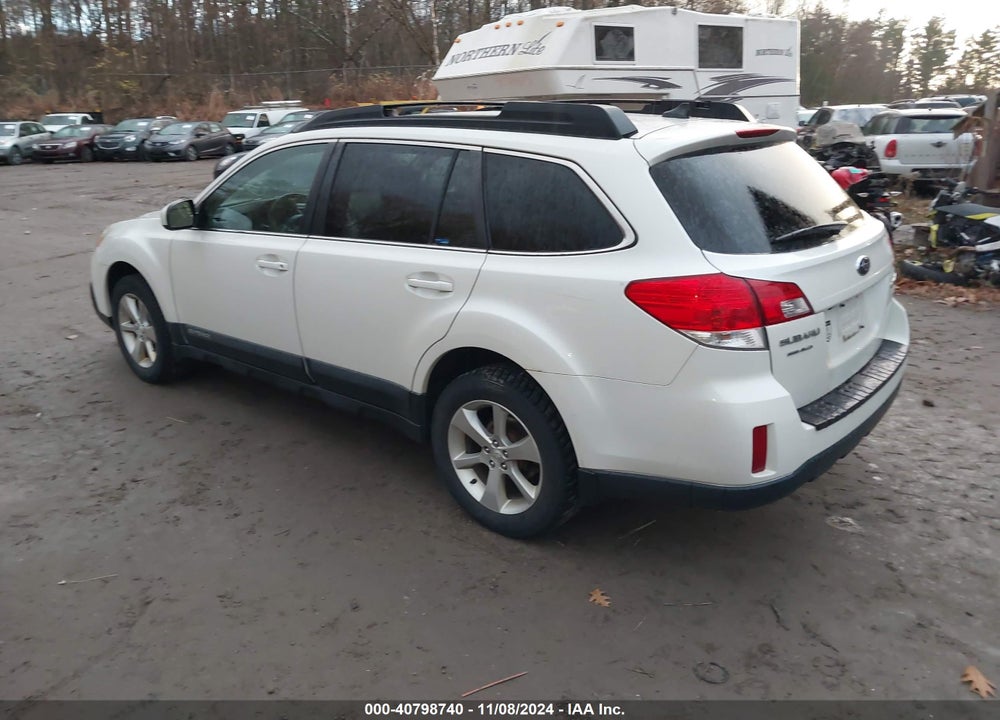 2013 SUBARU OUTBACK 2.5I LIMITED VIN: 4S4BRBKC2D3320874