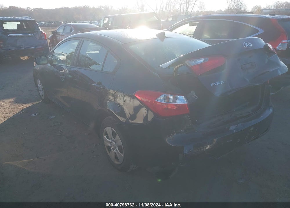 2016 KIA FORTE LX VIN: KNAFK4A66G5500138