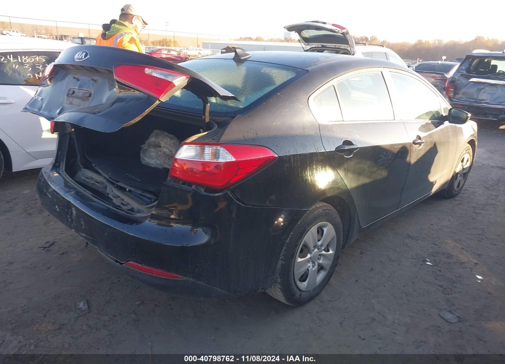 2016 KIA FORTE LX VIN: KNAFK4A66G5500138
