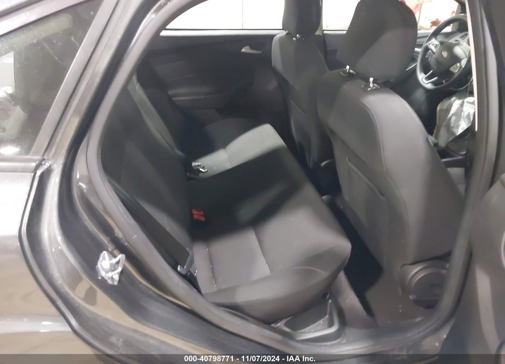 2017 FORD FOCUS SE VIN: 1FADP3FE4HL307012
