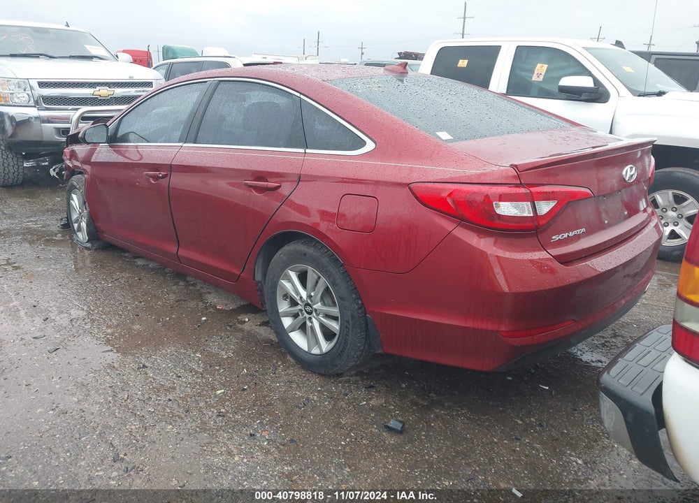 2015 HYUNDAI SONATA SE VIN: 5NPE24AF2FH092430