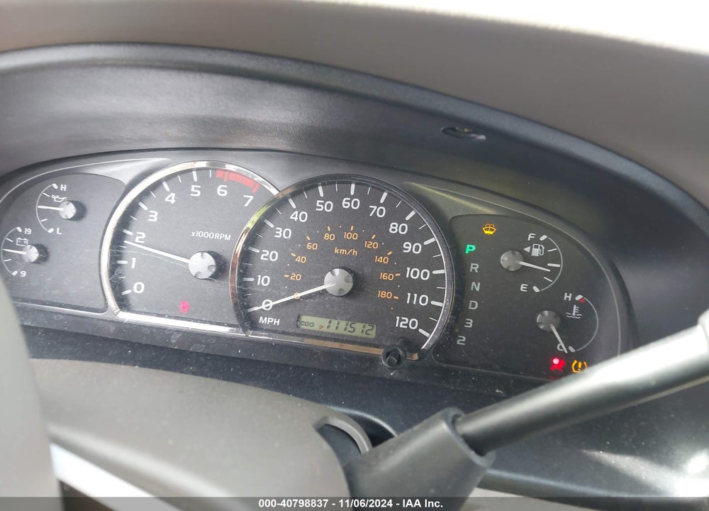 2005 TOYOTA SEQUOIA SR5 V8 VIN: 5TDZT34A75S255641