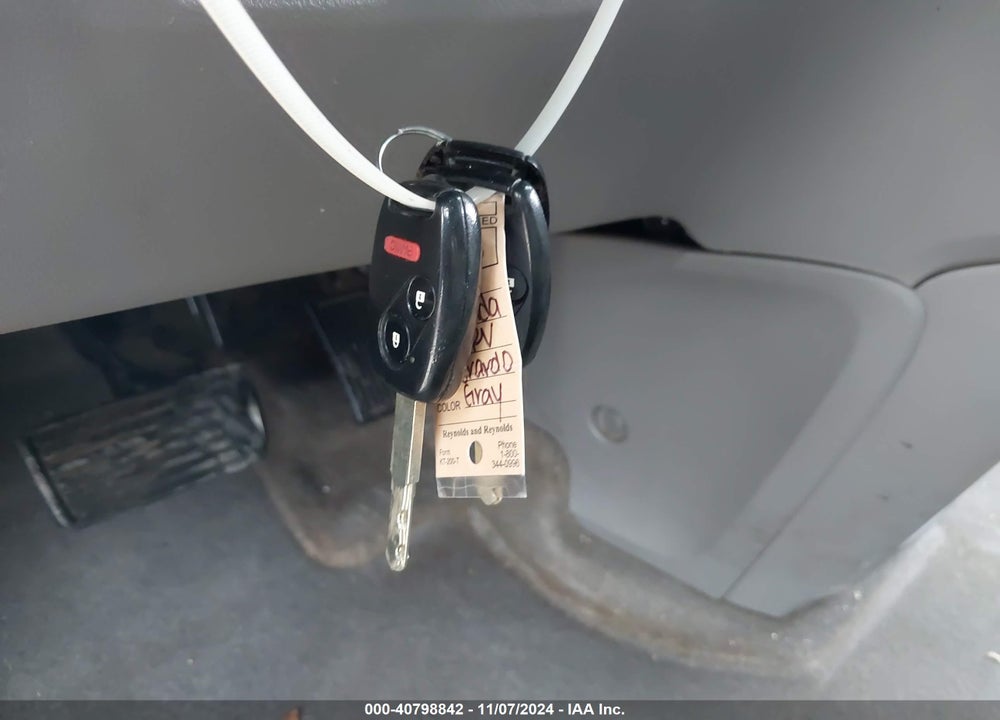 2011 HONDA CR-V EX-L VIN: 5J6RE3H75BL001989