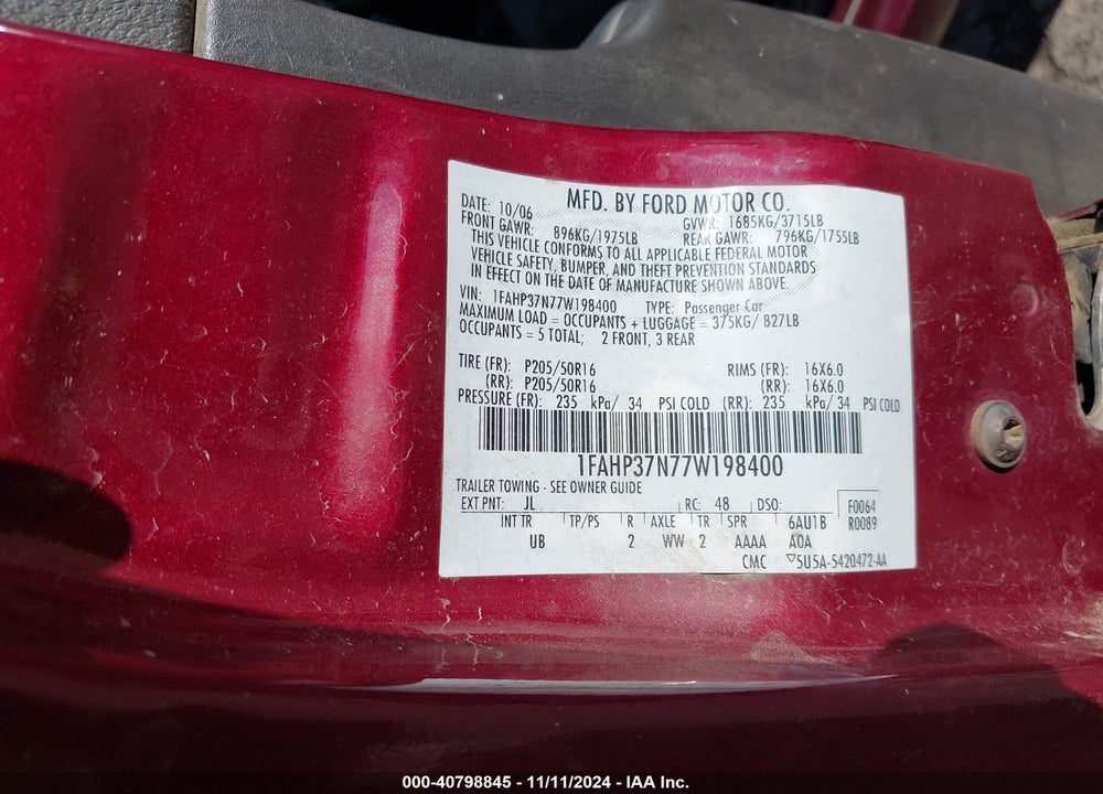 2007 FORD FOCUS S/SE/SES VIN: 1FAHP37N77W198400