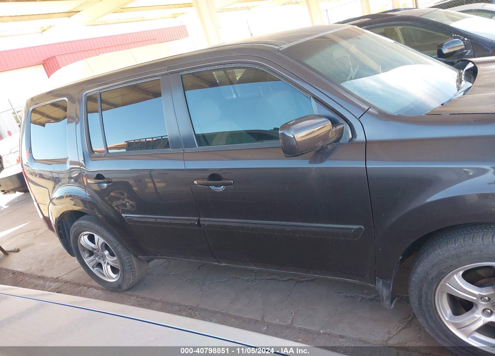 2012 HONDA PILOT EX-L VIN: 5FNYF4H66CB012242