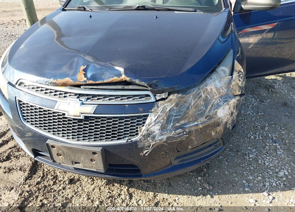 2011 CHEVROLET CRUZE LS VIN: 1G1PC5SH9B7146552