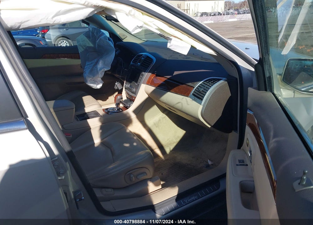 2008 CADILLAC SRX V6 VIN: 1GYEE637X80106593