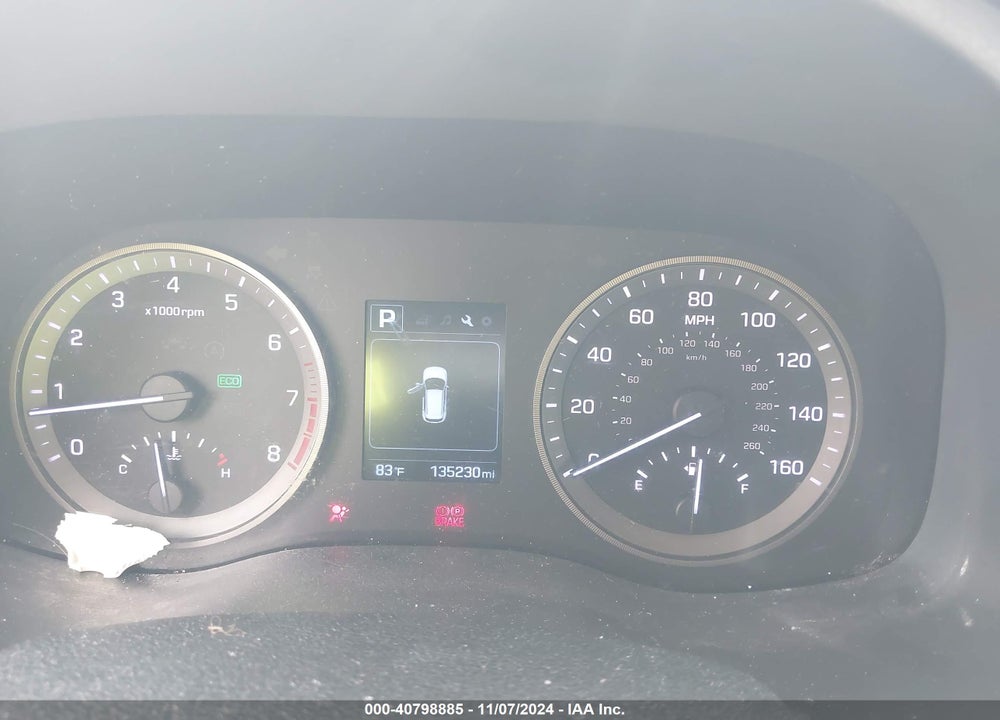 2017 HYUNDAI TUCSON SE VIN: KM8J33A42HU370588