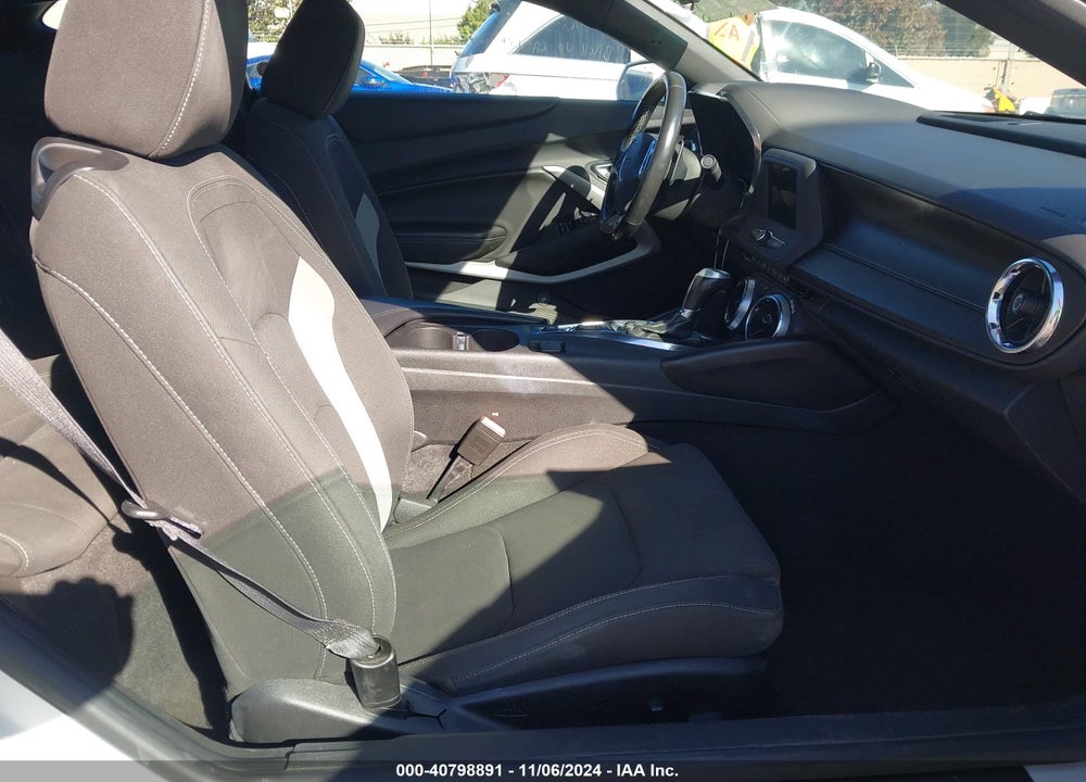2020 CHEVROLET CAMARO RWD 1LT VIN: 1G1FB1RX3L0100987