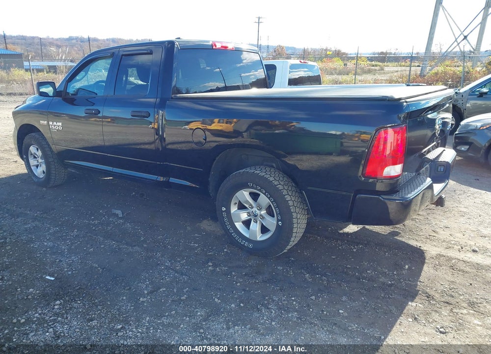 2019 RAM 1500 CLASSIC VIN: 1C6RR7FT9KS600098