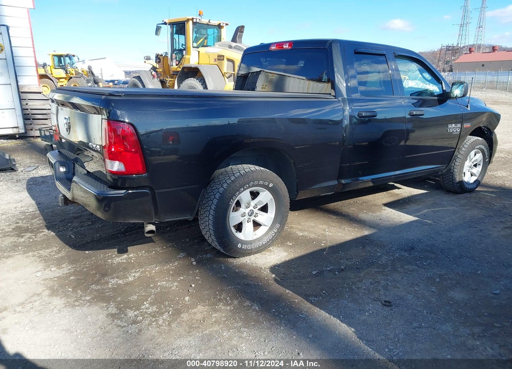 2019 RAM 1500 CLASSIC VIN: 1C6RR7FT9KS600098