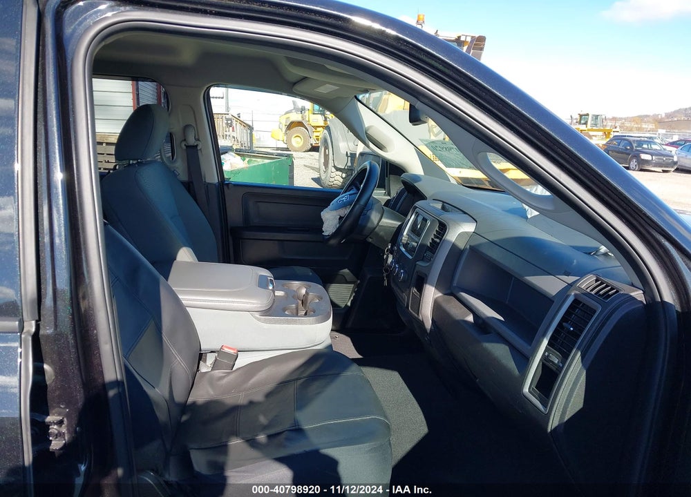 2019 RAM 1500 CLASSIC VIN: 1C6RR7FT9KS600098