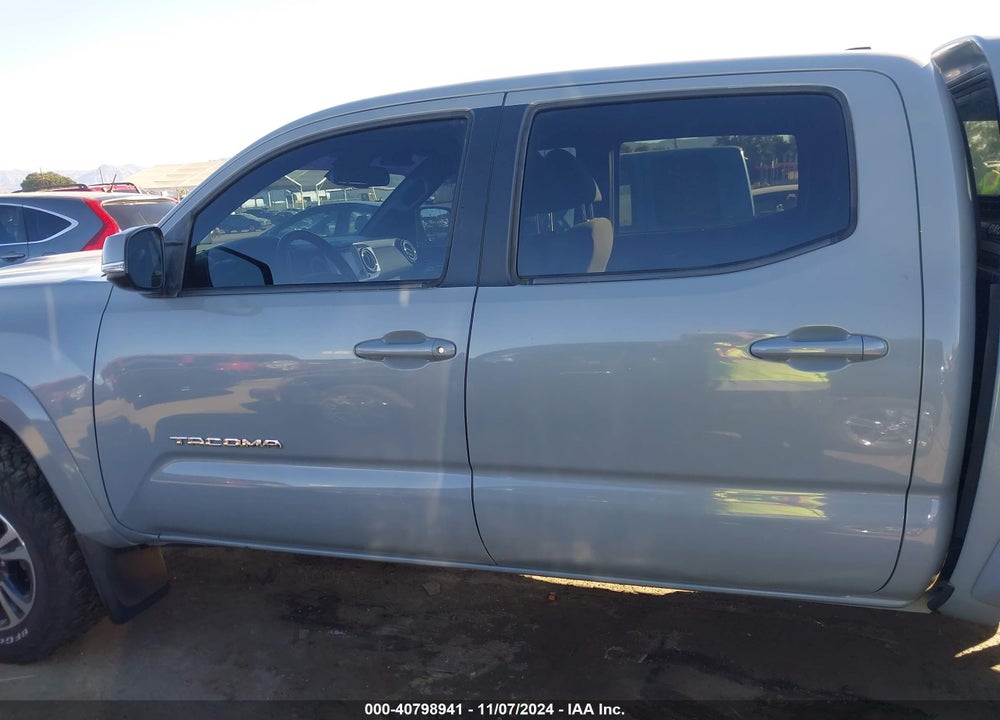 2018 TOYOTA TACOMA TRD SPORT VIN: 3TMAZ5CN2JM073190