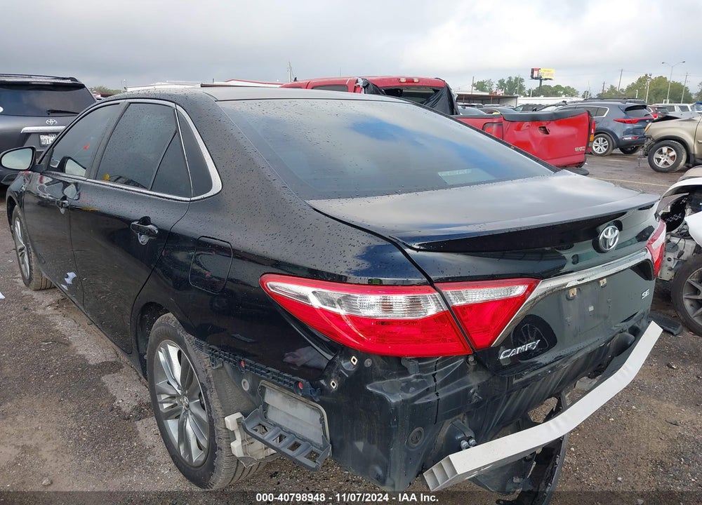 2017 TOYOTA CAMRY SE VIN: 4T1BF1FK5HU344509