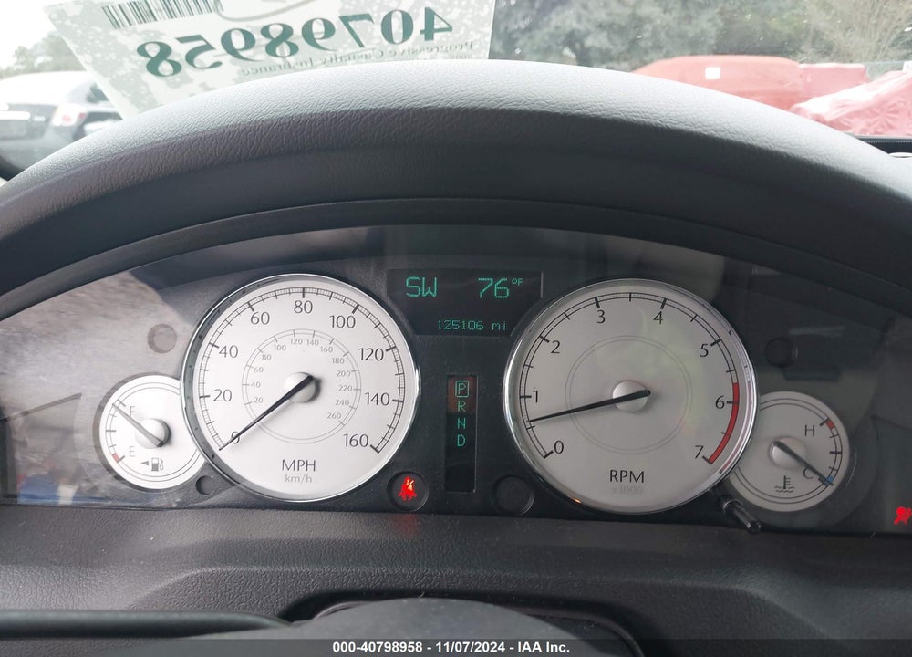 2005 CHRYSLER 300C VIN: 2C3AA63H25H668623