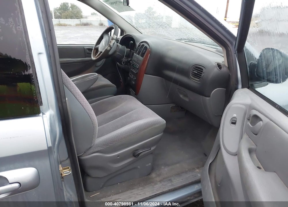 2006 CHRYSLER TOWN & COUNTRY VIN: 1A4GP45R46B583611