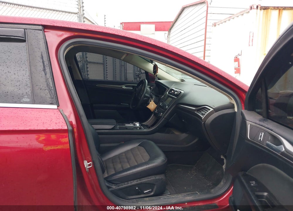 2017 FORD FUSION SE VIN: 3FA6P0H74HR162335