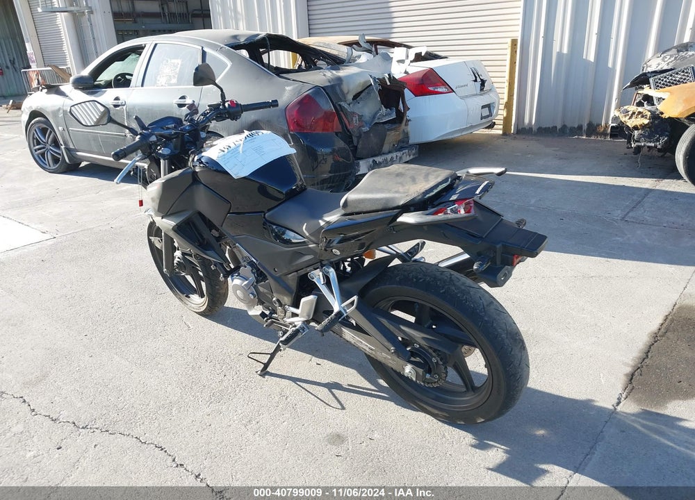 2016 HONDA CB300 F VIN: MLHNC5217G5200349