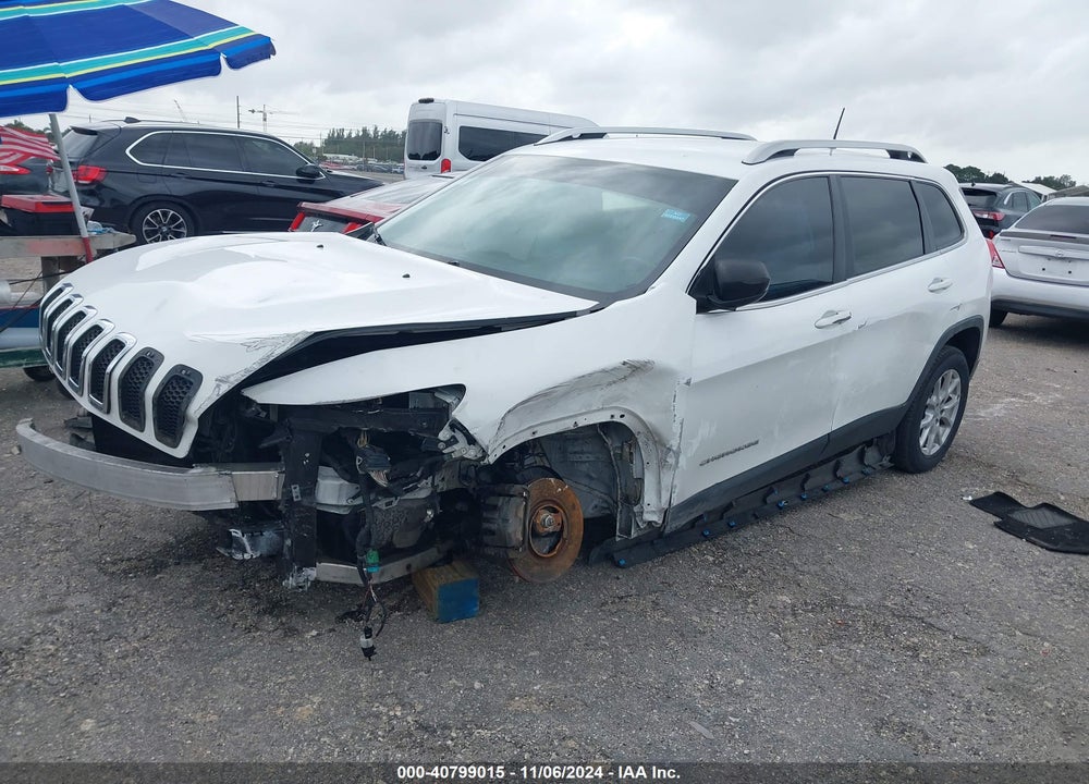 2017 JEEP CHEROKEE LATITUDE 4X4 VIN: 1C4PJMCS1HW544791