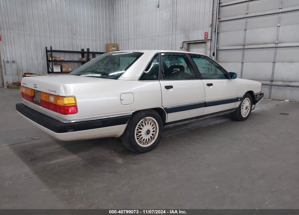 1989 AUDI 200 QUATTRO VIN: WAUGC5444KN098260
