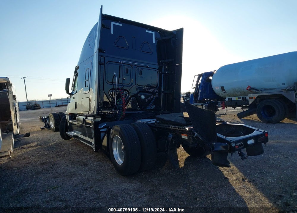 2022 FREIGHTLINER NEW CASCADIA 126 VIN: 3AKJHHDR1NSND3252