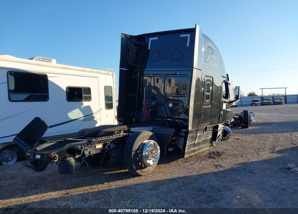 2022 FREIGHTLINER NEW CASCADIA 126 VIN: 3AKJHHDR1NSND3252